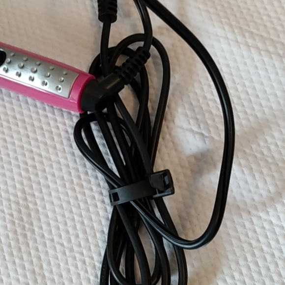 Infinity Pro Conair Curling Iron - Picture 5 of 5